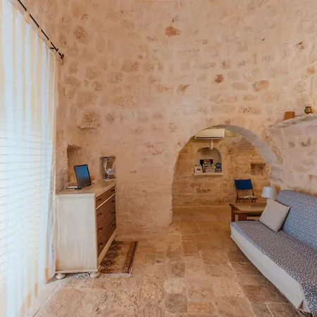 Lejlighed Trullo Tarantini Con Piscina Privata Latiano