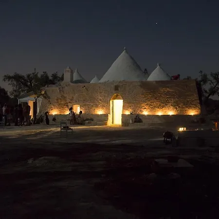 Trullo Tarantini Con Piscina Privata Lejlighed Latiano