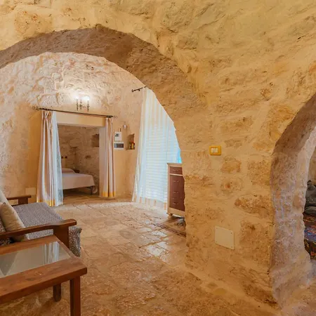 Trullo Tarantini Con Piscina Privata *