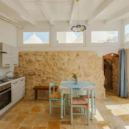 Trullo Tarantini Con Piscina Privata