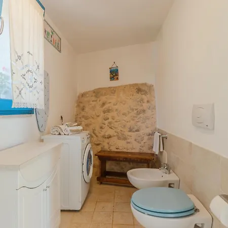 Trullo Tarantini Apartment *