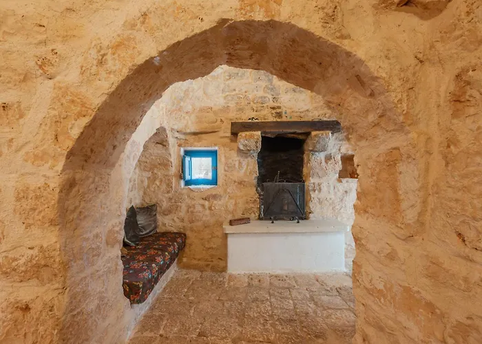 Trullo Tarantini Con Piscina Privata *