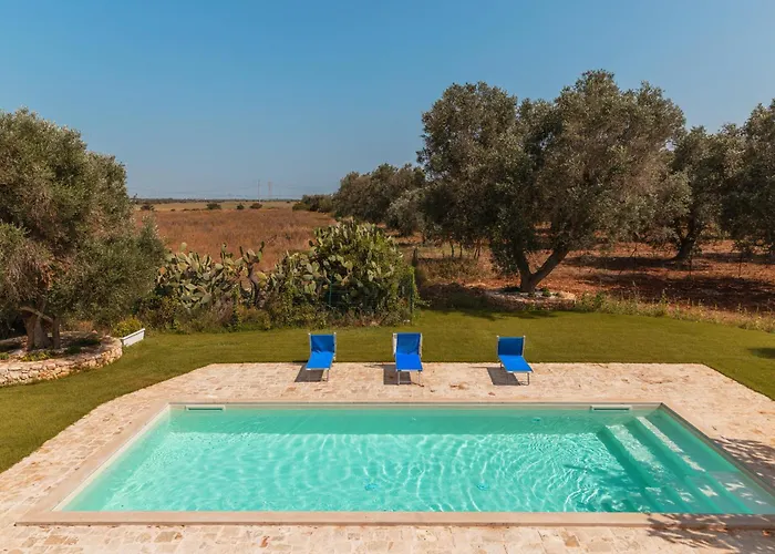 Trullo Tarantini Con Piscina Privata דירה *