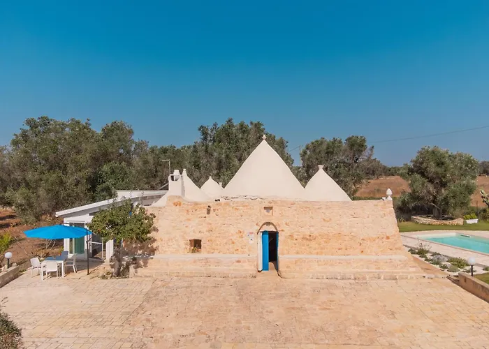 Daire Trullo Tarantini Con Piscina Privata Latiano